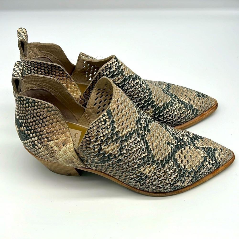 Dolce Vita - Sonni Snake Multi Colored Print Pointed Toe Slip On Bootie Size 7